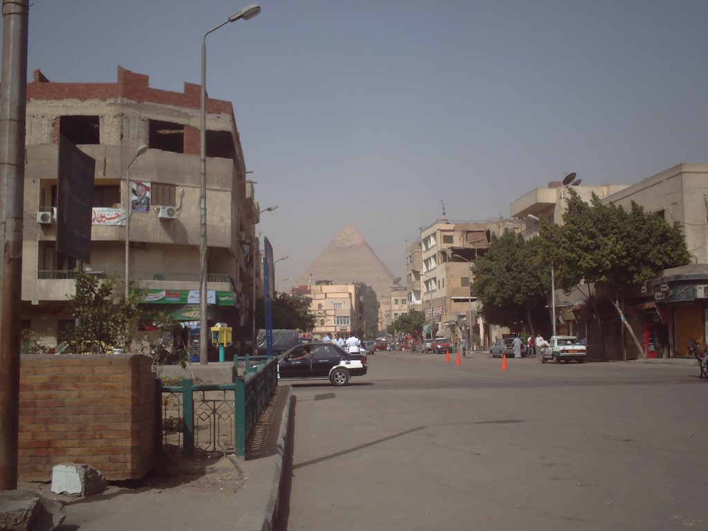Giza with pyramid